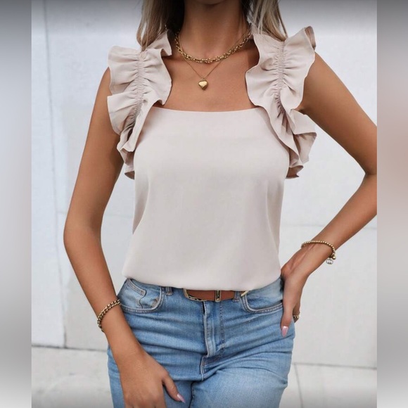 Elegant ruffle sleeveless blouse - Picture 1 of 7